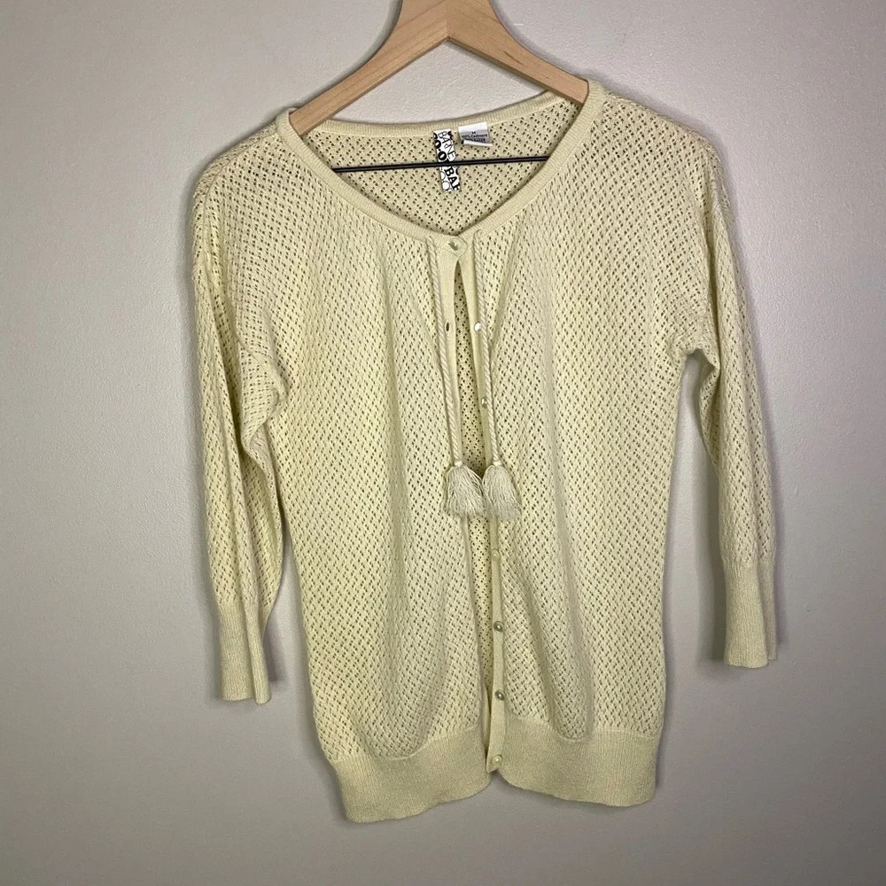 Barneys CoOp womens cashmere pointelle cardigan sweater‎ cream size medium